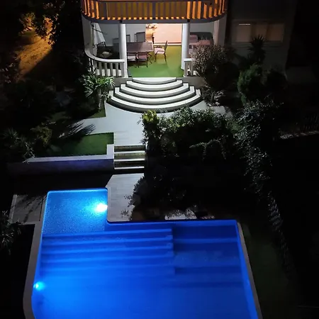 Sun Nest Villa