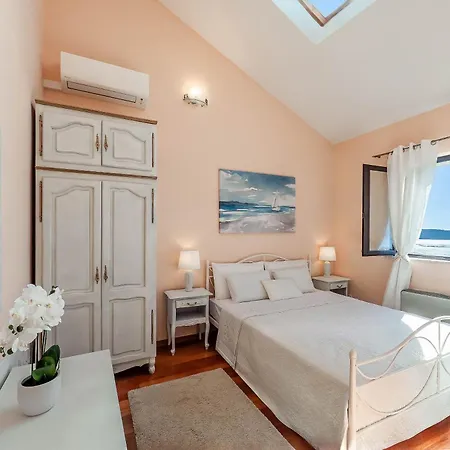 Villa Sun Nest *