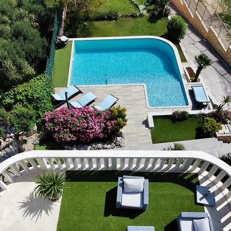 Sun Nest * Kastela
