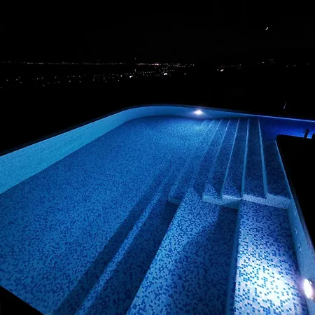 Sun Nest * Kastela