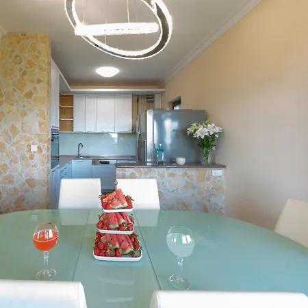 Sun Nest Villa Kastela